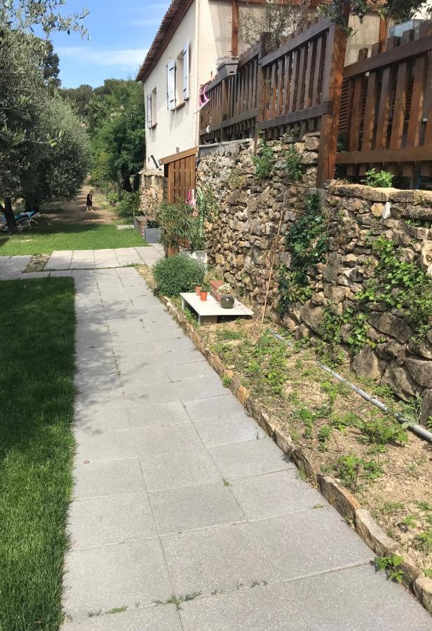 GuestHouse Du Moulin  Saint-Cyr-sur-Mer Extérieur photo