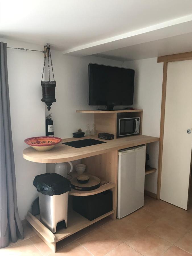 GuestHouse Du Moulin  Saint-Cyr-sur-Mer Extérieur photo